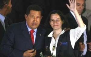 Colombian politician Clara Rojas is welcomed by Venezuela's President Hugo Chavez