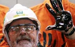 Brazil's secrets of big oil discoveries stolen