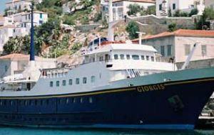 Cruise <i>Gioris</i>