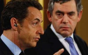 Sarkozy: Tea with the Queen and banks with Brown