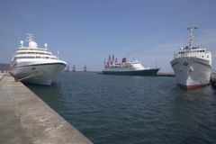 Chile must take action in order to attract more cruises to the country.
