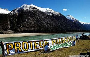 Greenpeace activist in Chile