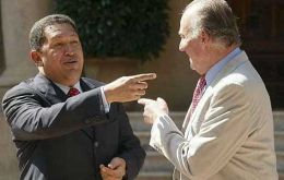 Chavez invited King Juan Carlos to the beach