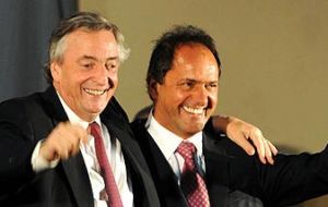 Kirchner and Scioli the ticket to prevent (hopefully) the down fall