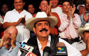 Honduras Manuel Zelaya allegedly ousted for his re-election plans