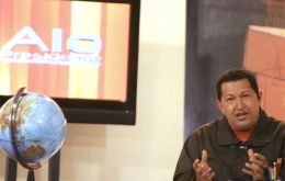 Chavez called on his militants to help oust the “Colombian oligarchy”