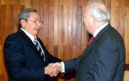 Raul Castro admitted to Spanish Foreign Secretary the situation was “very delicate”