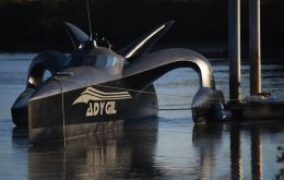 The carbon-fibre Ady Gil trimaran to the rescue of whales