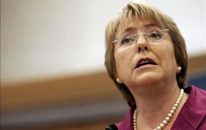 President Bachelet allegedly was afraid to have the Army back in the streets