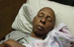 Cuban dissident Guillermo Fariñas on hunger strike faces a life-threatening condition 
