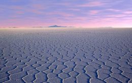  The spectacular Uyuni salt lake that holds world’s largest lithium deposits  