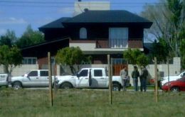 The family is currently resting in his new house in Rio Gallegos