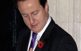 PM Cameron laid a wreath at a British Army memorial in South Korea  