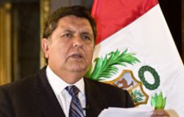 President Alan Garcia called for a 70 billion USD export target by 2015