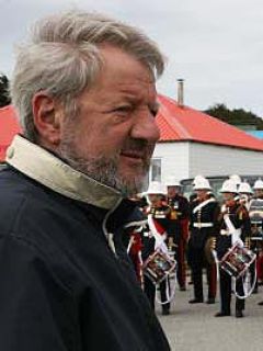 Journalist and writer Raul Sohr in the Falklands 