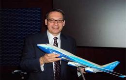 Randy Tinseth, vice president of Marketing for Boeing Commercial Airplanes