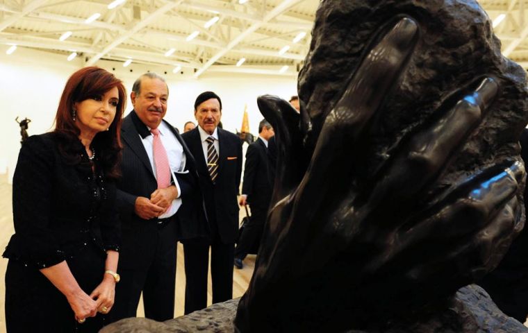 Argentine president Cristina Fernandez and Carlos Slim at Soumaya museum