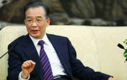 Prime Minister Wen Jiabao, columnist of the Financial Times  