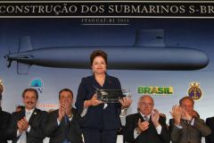 President Dilma Rousseff present at the ceremony reiterated Brazil’s interest in technology transfer