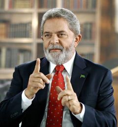 &ldquo;Whether the military like it or not, it&rsquo;s the President names Defence minister&rdquo;, underlined the Brazilian leader 