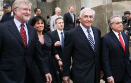 The former IMF chief and lawyers leave the courtroom 