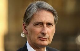 Hammond jumps from Transport to Defence