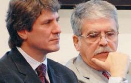 Boudou and De Vido said administration of the underground transport system will be passed to the City of Buenos Aires
