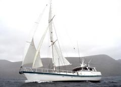 The yacht Australis sails from Chile to Antarctica with British Services expedition
