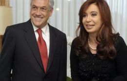 Piñera and Cristina Fernandez were scheduled to meet at the end of the month <br />
