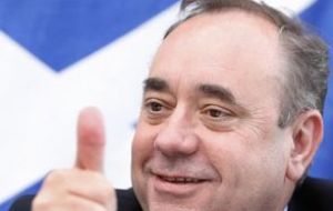 Scottish leader Alex Salmond; polls showed support for Scottish independence is stronger among English voters than it is among Scots