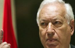 “Breaking the rules comes with a cost”, said Foreign Minister Garcia-Margallo