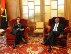 The visiting leader also thanked Angola for &ldquo;the permanent support for Argentina&rsquo;s Malvinas sovereignty claim&rdquo; 