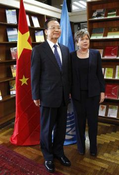 The Chinese Premier and host ECLAC director general Alicia Bárcena