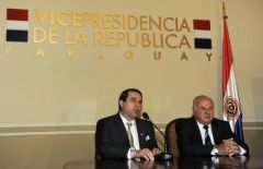 President Franco next to the new Vice president Oscar Denis (Photo ABC)