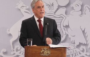 President Piñera making the presentation of ENSYD 