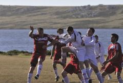 Football and golf, local passions (Photo: Getty Images/Gamma-Rapho)