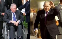 The frail Pinochet on his return to Chile stood up from his wheel chair with not much effort 