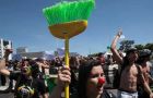The colourful protest included a coffin with the sign of “mensalao”