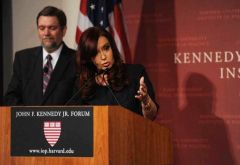 Cristina Fernandez at the Kennedy school of government came out aggressive (Photo: TELAM) 