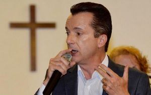 Celso Russomanno, with the support of an evangelist church, next Sunday could become mayor of South America’s largest and richest city 