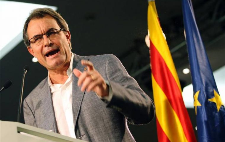 Artur Mas' Convergence and Union alliance CiU lost 12 seats and now has 50 out of 135 from the Generalitat