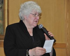 Councillor Jan Check addressing the AGM