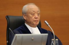 Law of the Sea president Judge Shunji Yanai of Japan reads the ruling  