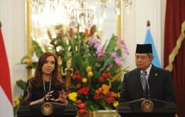 Cristina Fernandez giving her message at Jakarta’s Presidential Palace  