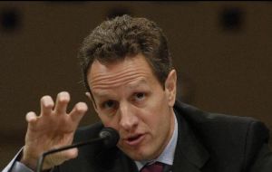 Geithner: no indication that the major, more diversified institutions are facing any funding pressure.