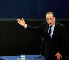“Europe is leaving the Euro vulnerable to irrational movements” President Hollande told the European parliament in Strasbourg