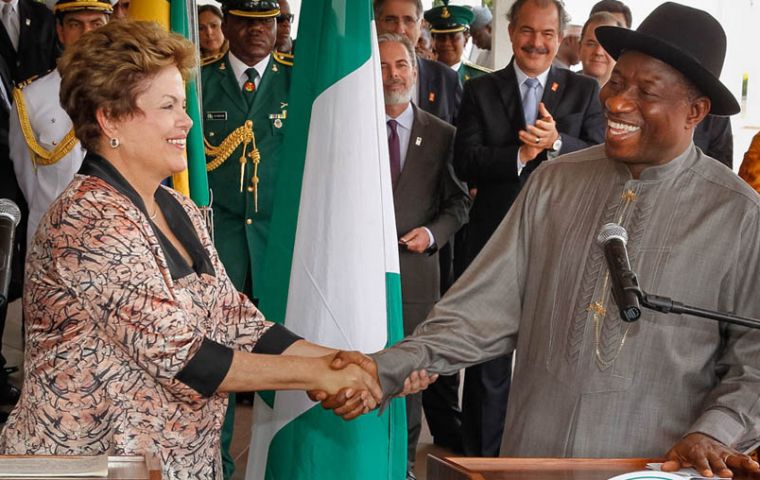 President Dilma Rousseff and his Nigerian counterpart Goodluck Jonathan in Abuja  