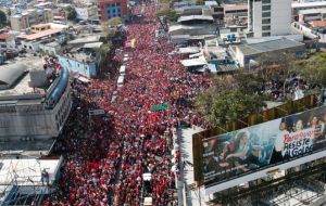 The spontaneous turnout along the streets of Caracas  