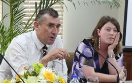  MLA Hansen and Ms Hancox during the discussion in Trinidad 6 Tobago at Port of Spain (Photo: R. Codallo)