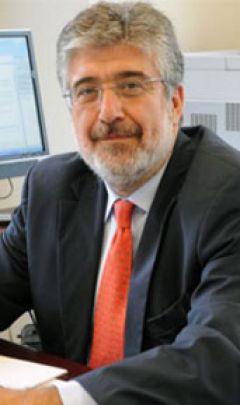 “We need to find measures to increase our potential rate of growth” said IDB chief economist Jose Juan Ruiz